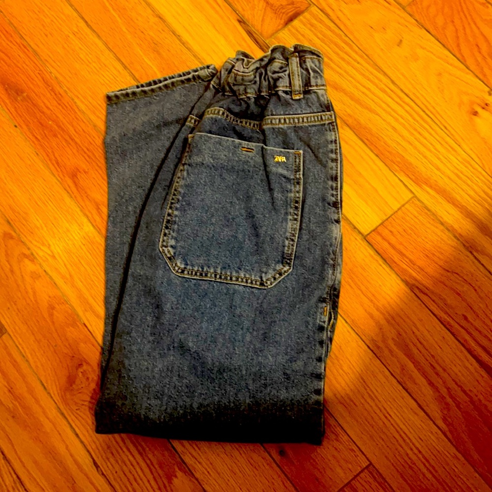 Navy jeans, Zara